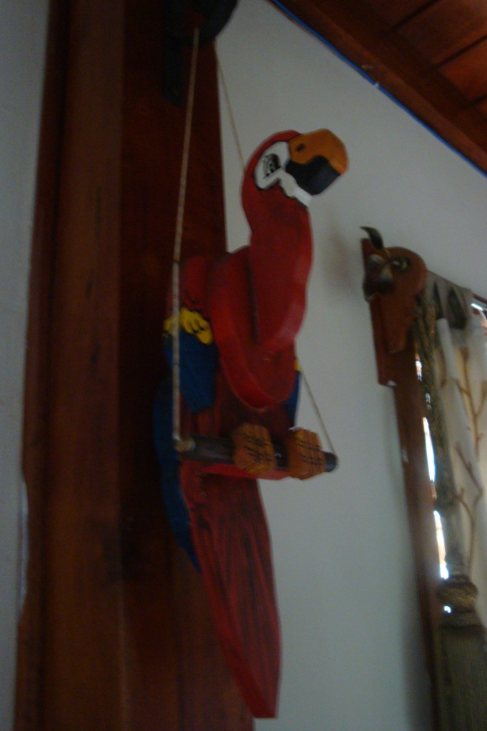 Parrot (Wood)