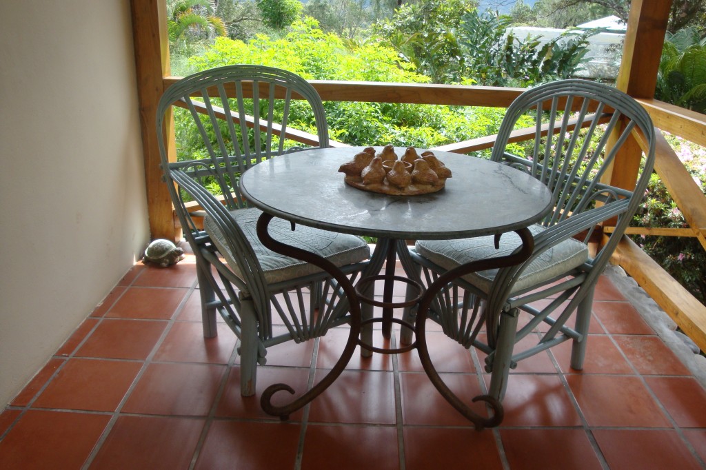 Round Table (Marble & Iron) & 2 Wooden Chairs with Cushions (turquoise color)