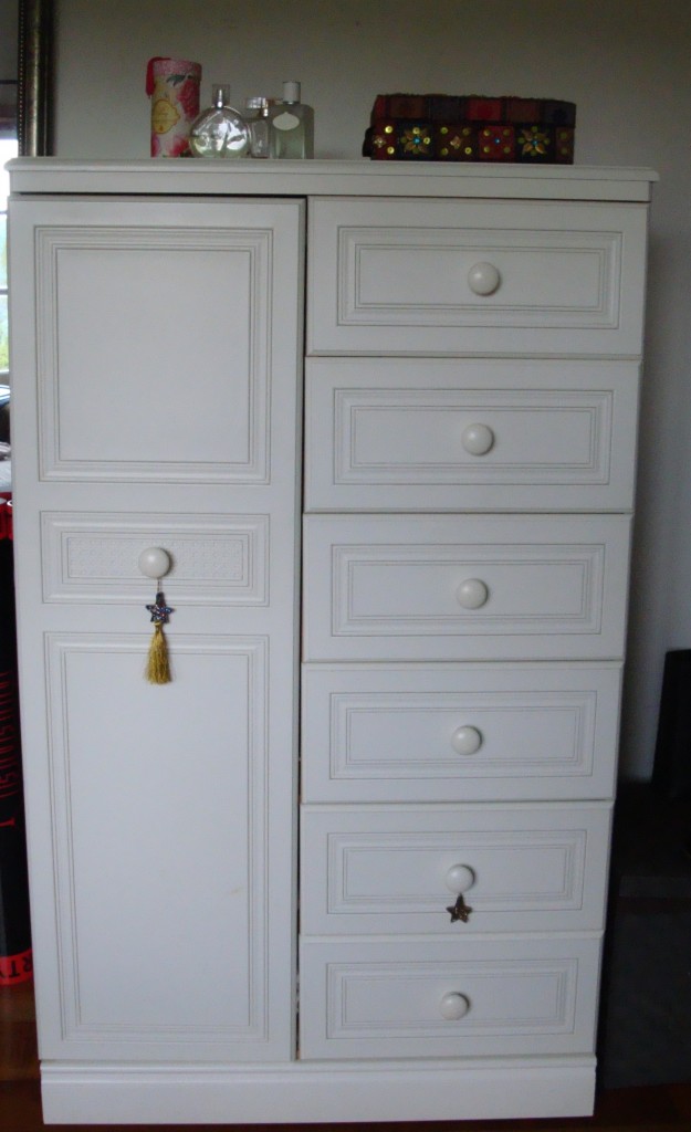 Tall White Commode (Wood)